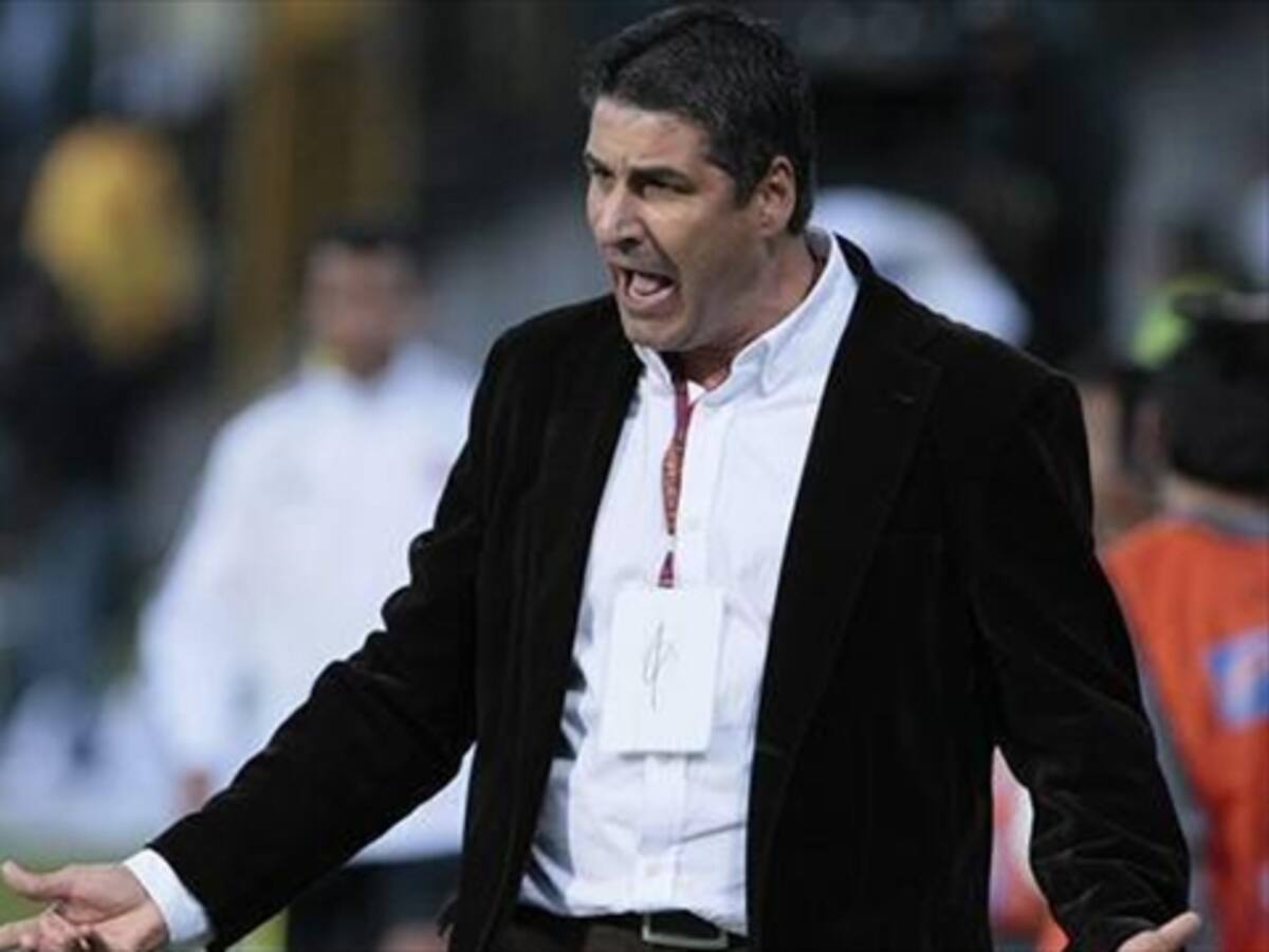El antioqueño Santiago Escobar es nuevo técnico de La Equidad