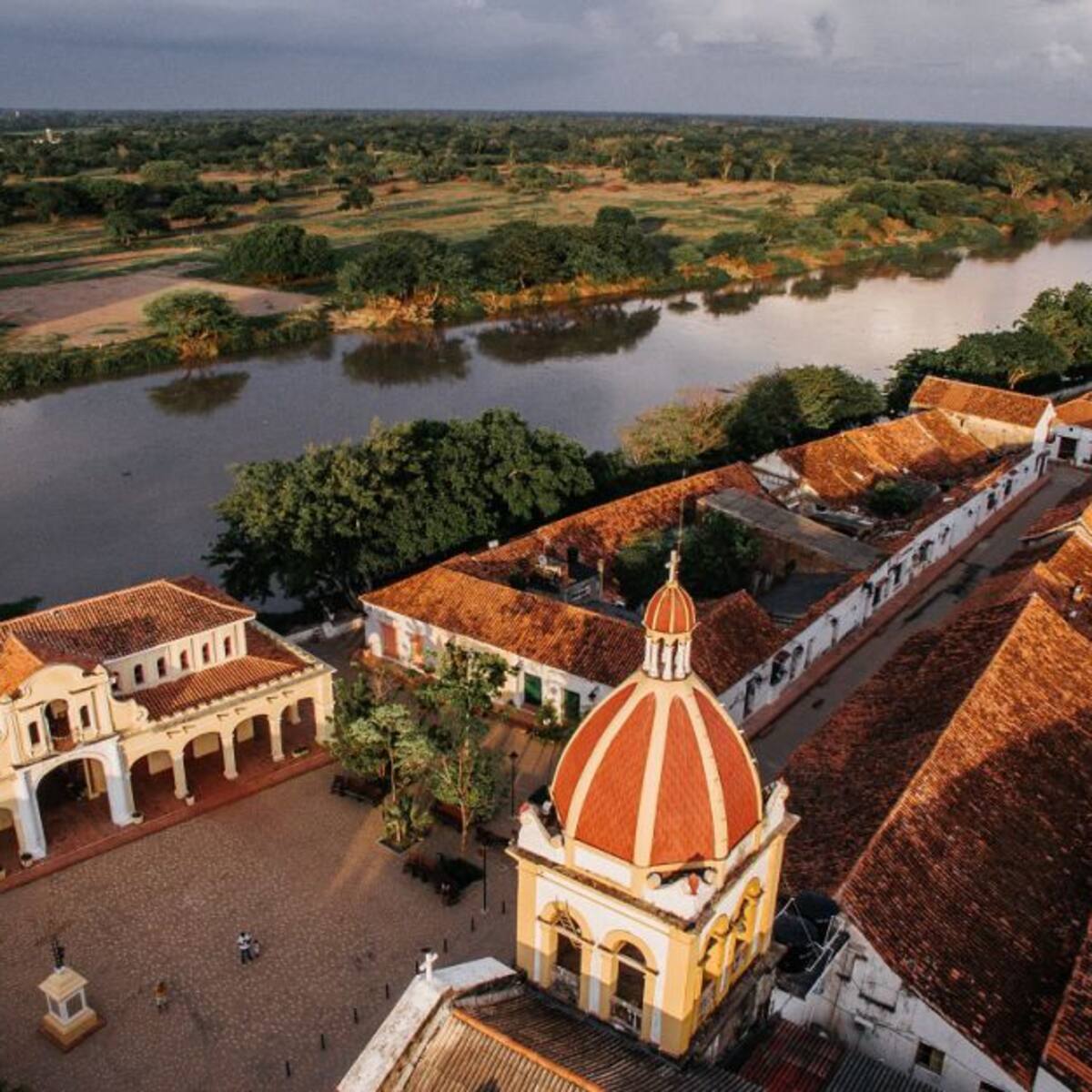 ¡Despegue histórico! Gobernador Yamil Arana anuncia apertura de ruta aérea Medellín–Mompox