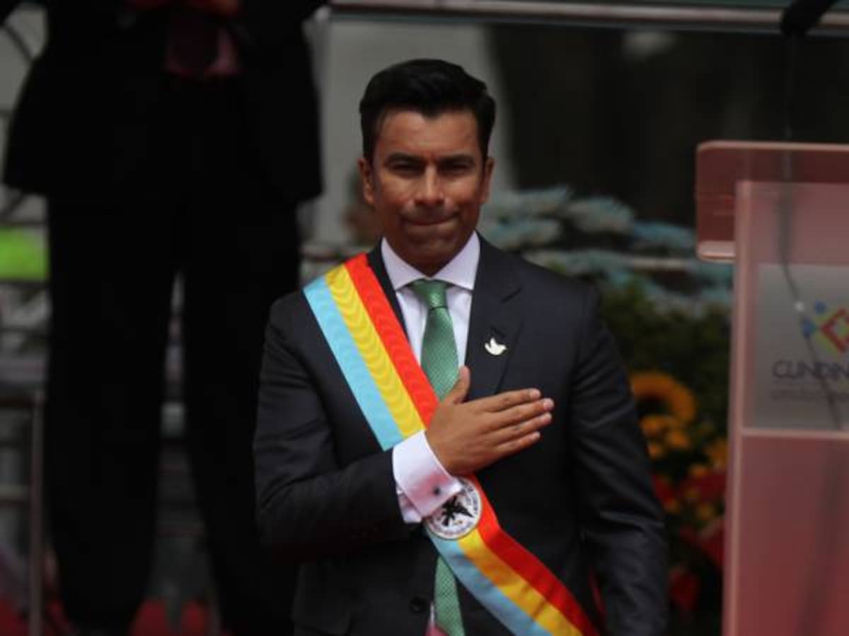 “Esperamos que el Gobierno cumpla su palabra con el tren ligero de Facatativá": Gobernador Rey