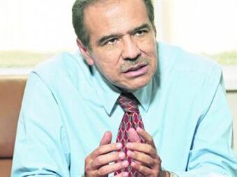 Ministro de Transporte, Miguel Peñaloza Barrientos.