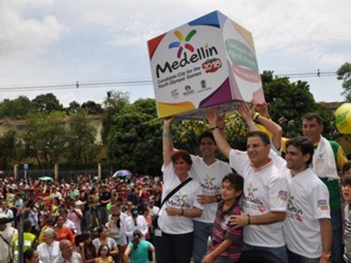 Medellín es el escenario de la carrera por el Día Olímpico que se realiza en todo el mundo