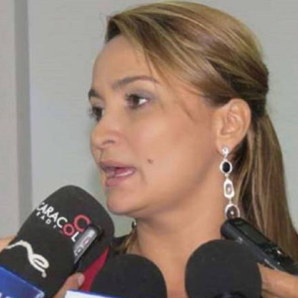 Fiscalía acusa a la exgobernadora del Quindío, Sandra Paola Hurtado