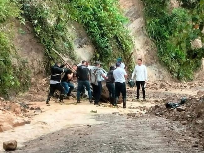 Denuncian que vía del Tolima con inversión de $31.000 millones se convirtió en “elefante blanco”