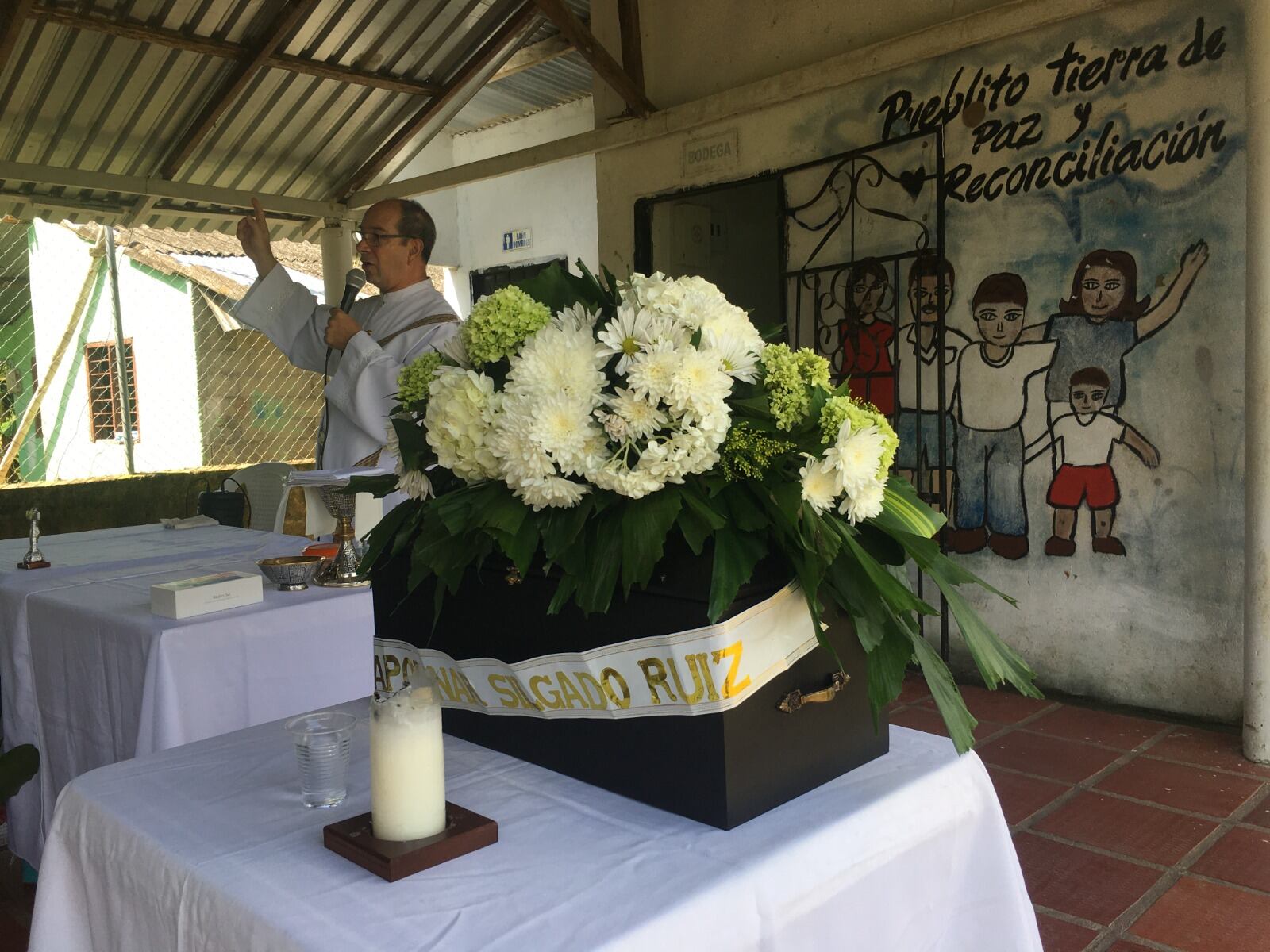 La UBPD entregó en San Onofre, Sucre restos de  víctima de paramilitares a sus familiares