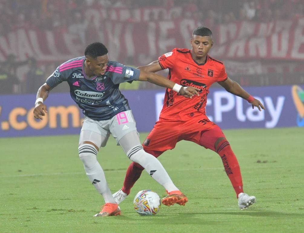 Duelo de Liga entre América de Cali y Deportivo Independiente Medellín. (Fotos: El País)