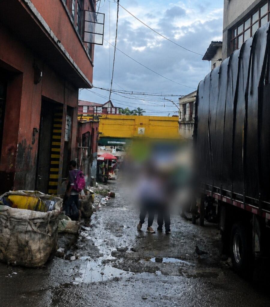 'La calle de las guapas', sector La Galería, en Manizales. Foto: Facebook Manizales en línea noticias.