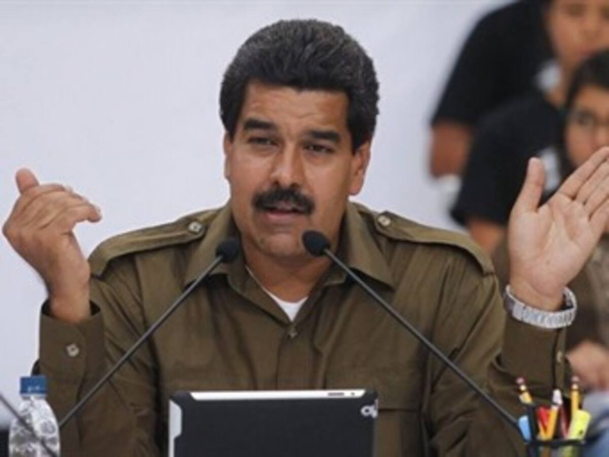 Maduro no entiende por qué "se ríen de Chávez encarnado en pajarito"