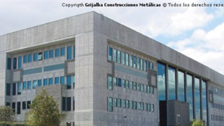 Relevan fiscal que llevaba caso de tortura psicológica a periodista