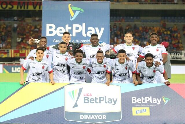 Once titular de Patriotas en su visita al Hernán Ramírez Villegas / Colprensa.