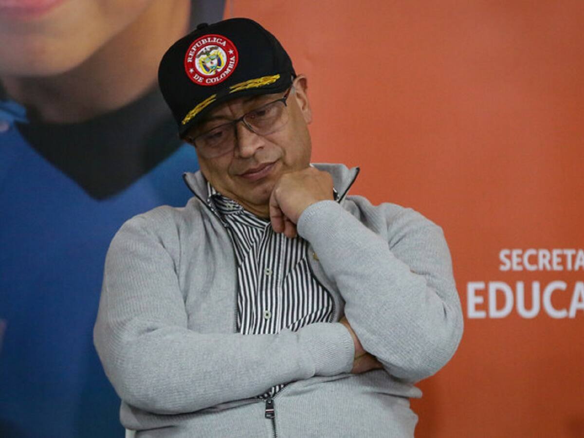 Exclusivo: Las contradicciones en la Comisión de Acusaciones sobre campaña Petro presidente