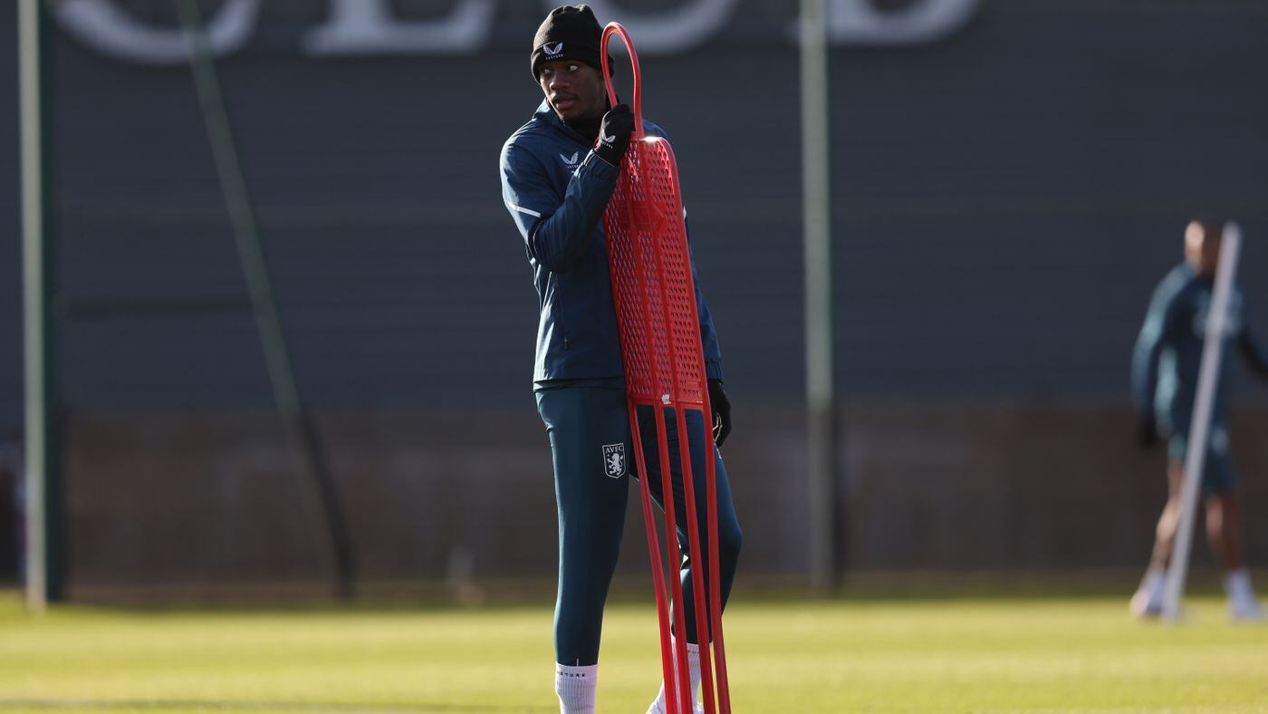 Jhon Jader Durán en entrenamiento con el Aston Villa / Foto: avfc.co.uk