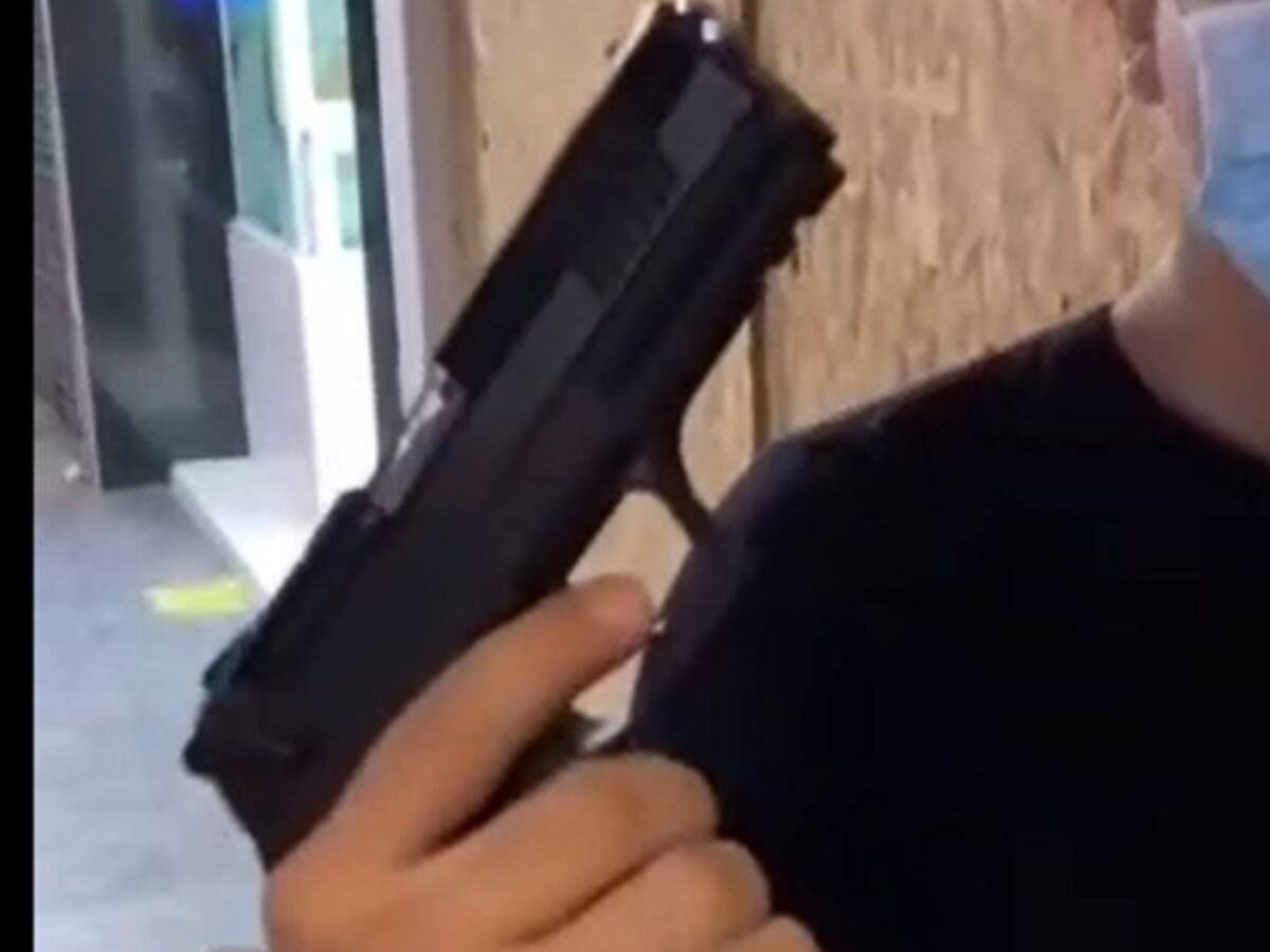 Comercio de Santa Marta se arma para enfrentar a vándalos y ladrones