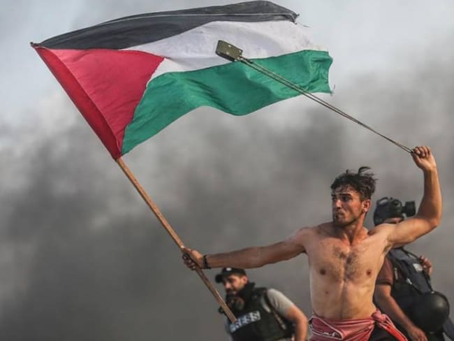 &#039;La Libertad guiando al pueblo&#039;, Palestina le da vida
