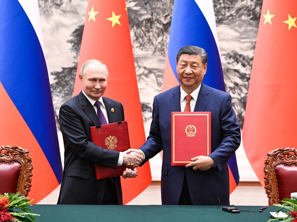 China y Rusia firman acuerdo de gas que evadiría sanciones de Europa y Estados Unidos