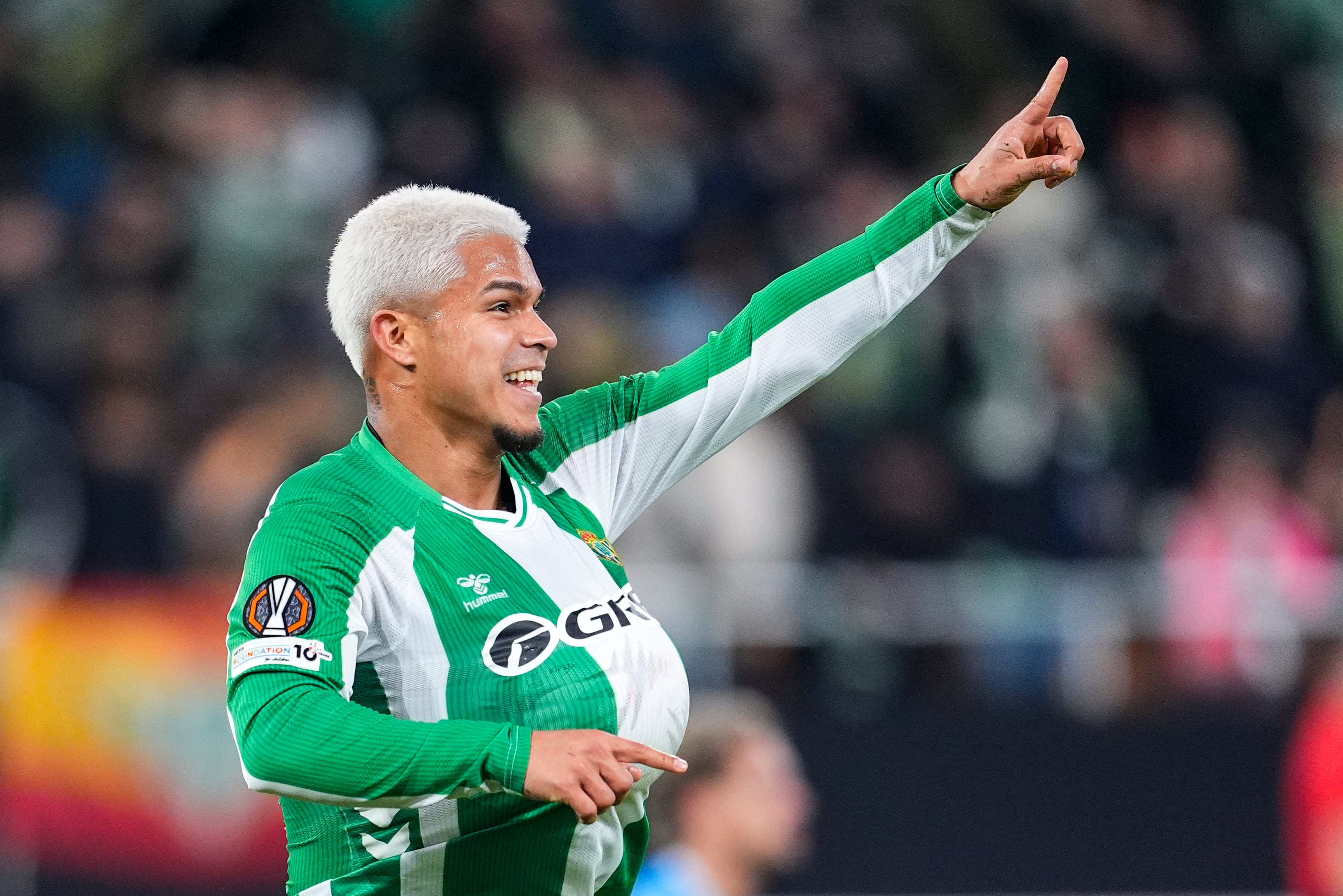 Juan Camilo Hernández celebra su gol en la Liga de Europa. (Photo By Joaquin Corchero/Europa Press via Getty Images)