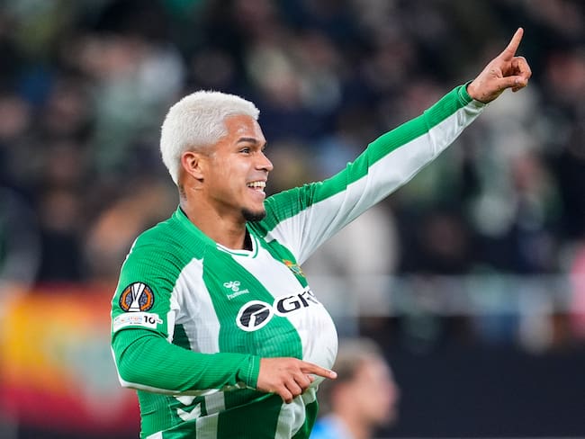 Juan Camilo Hernández celebra su gol en la Liga de Europa. (Photo By Joaquin Corchero/Europa Press via Getty Images)