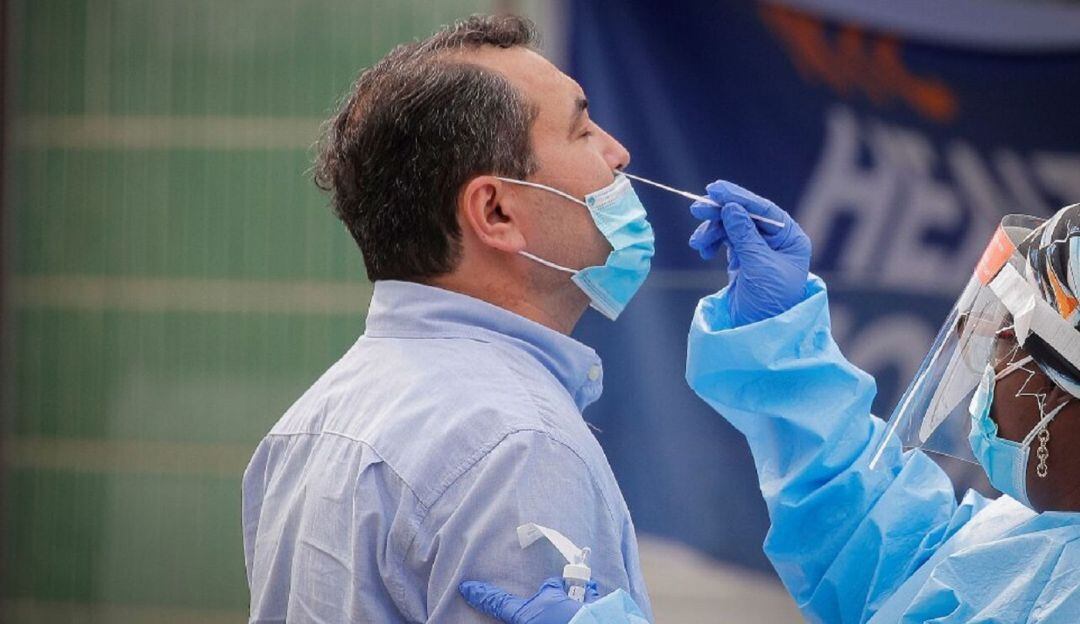Autoridades sanitarias en alerta por progresivo aumento de contagios