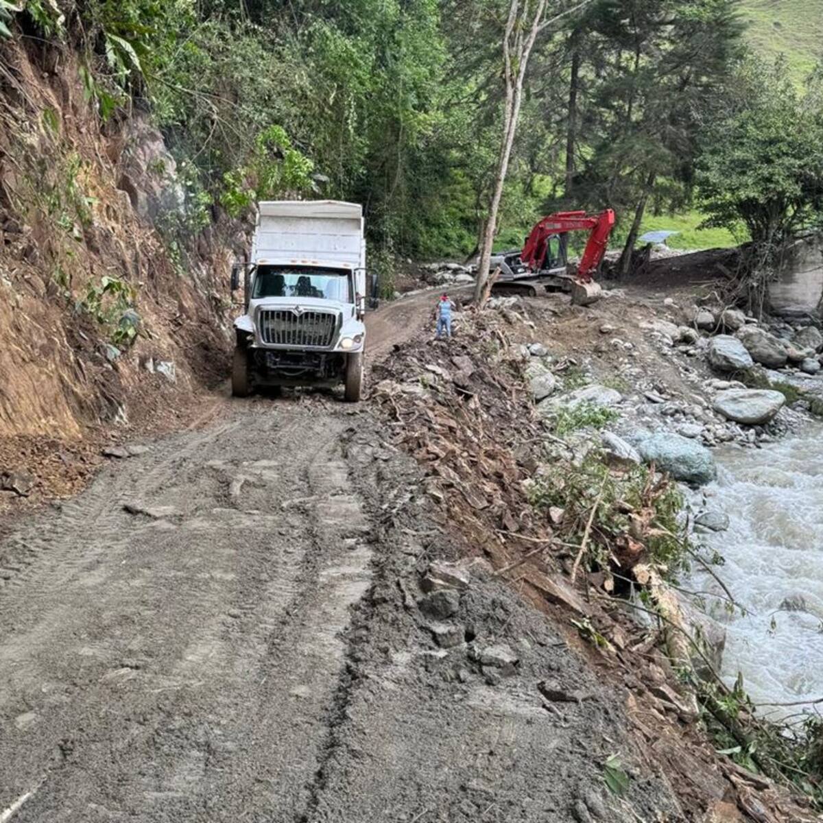 Génova, Quindío, 25 familias nuevamente con vía en zona rural, pero faltan intervenciones