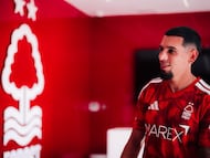 Daniel Muñoz, nuevo jugador del Nottingham Forest