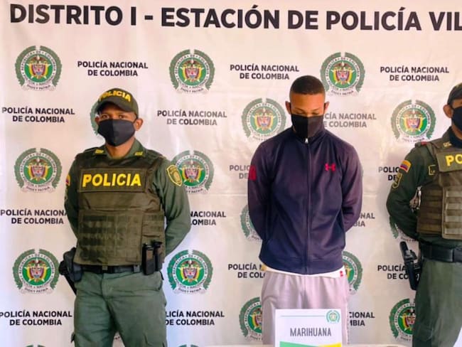 La detención se llevó a cabo en el barrio El Caño del municipio de Villanueva con más de 80 dosis de sustancias alucinógenas