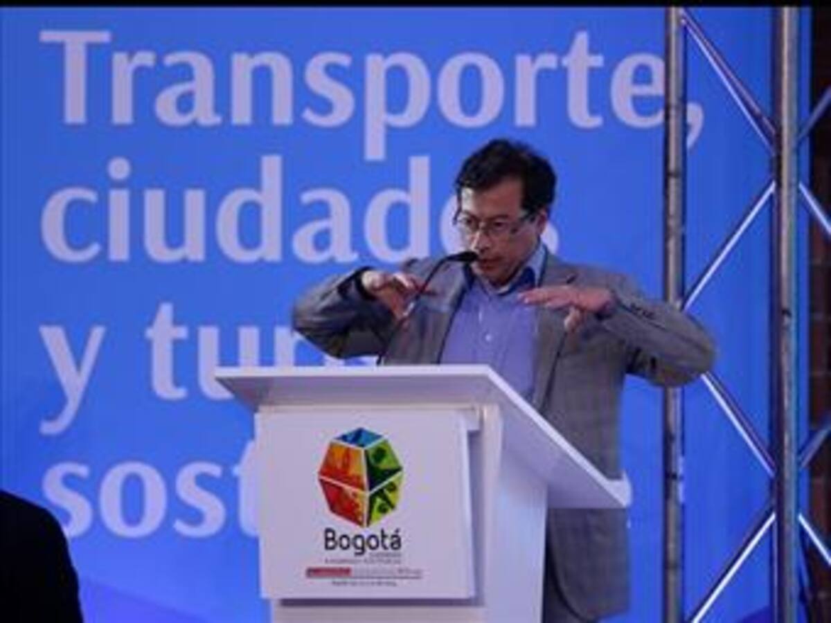 Archivan investigación contra Petro por el POT