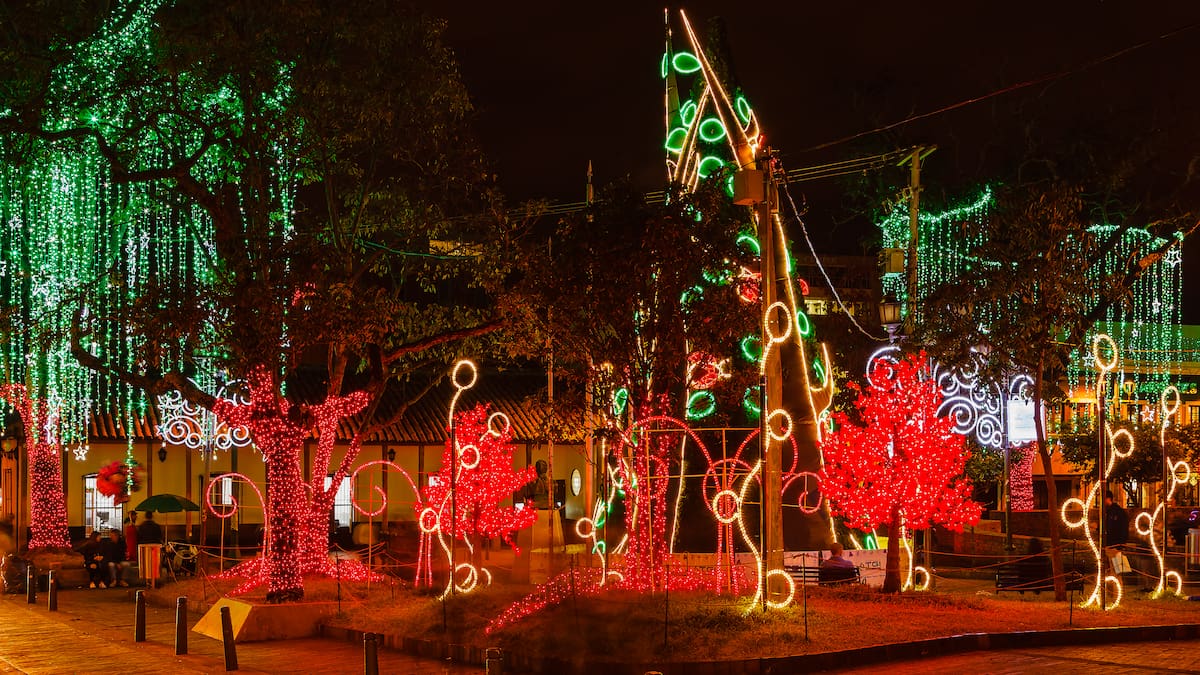 Comienza la navidad en Bogotá: Alcaldía inicia con el alumbrado navideño