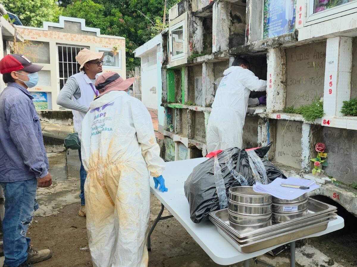 Unidad de Búsqueda recupera cinco cuerpos sin identificar en el San Jorge cordobés