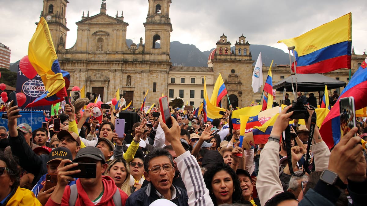 Mintrabajo: Empleados públicos y privados pueden salir a marchar en paro nacional sin temor a sanciones