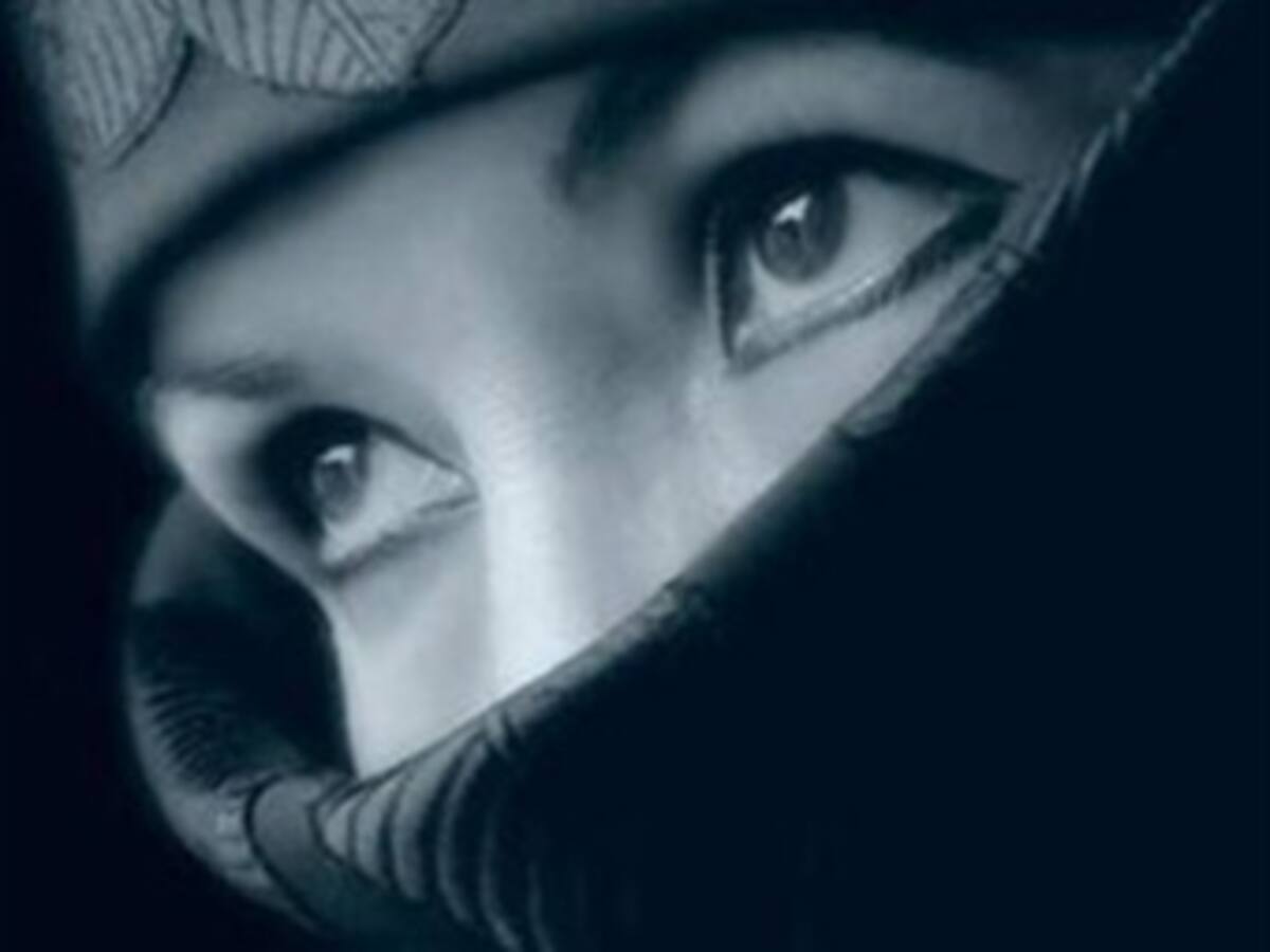 Un juez saudí: 'Si una mujer gasta mucho está justificado que su marido la abofetee'