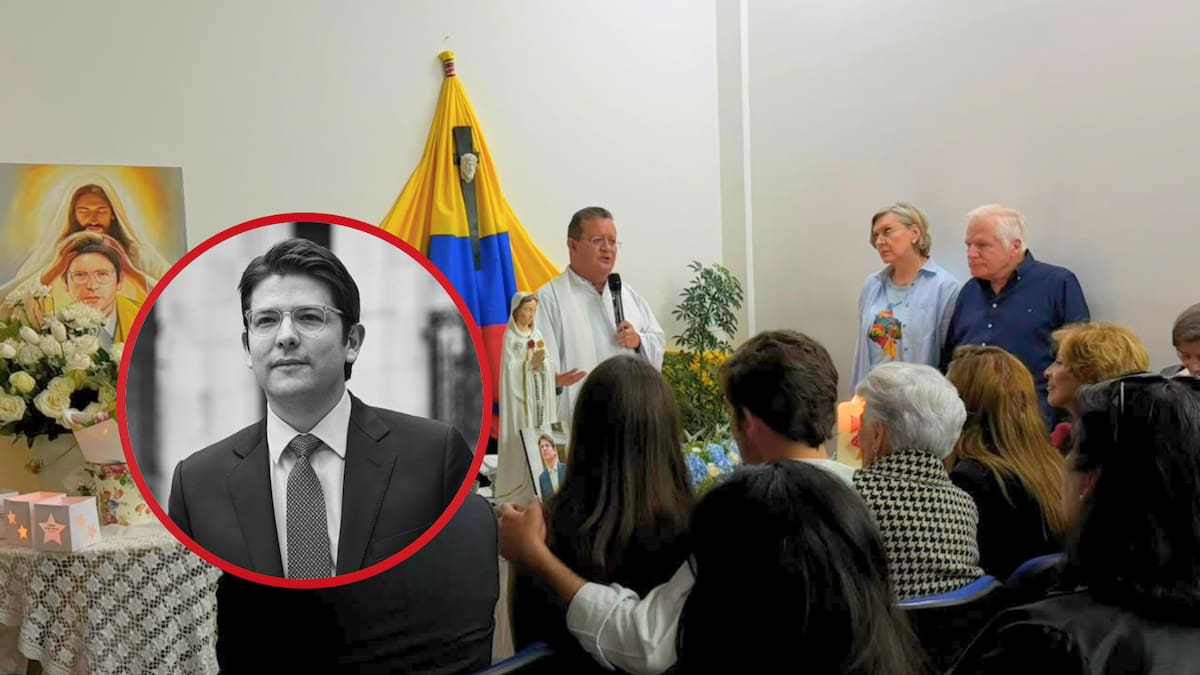 Entre flores y recuerdos: así fue el homenaje a Miguel Uribe un año después del atentado