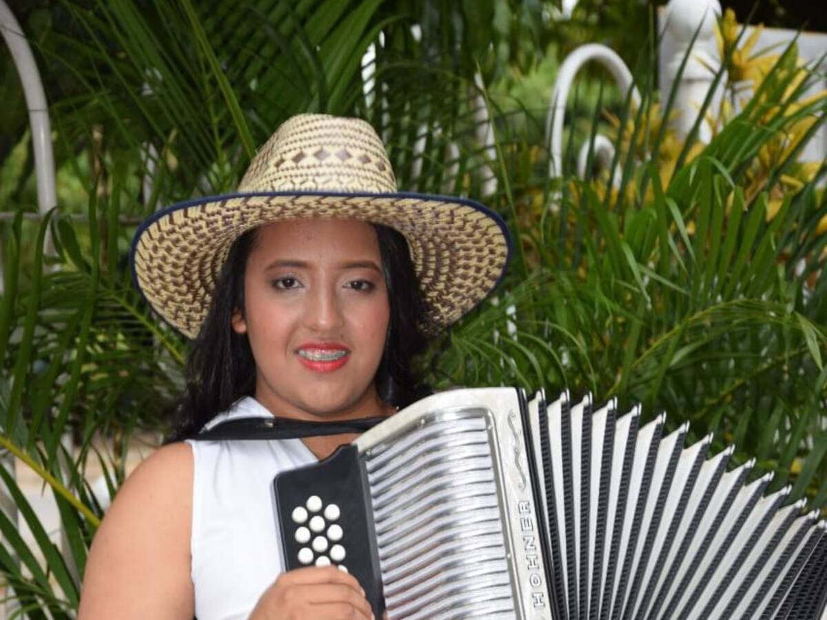 Paula Montiem, se prepara para el Festival de la Leyenda Vallenata