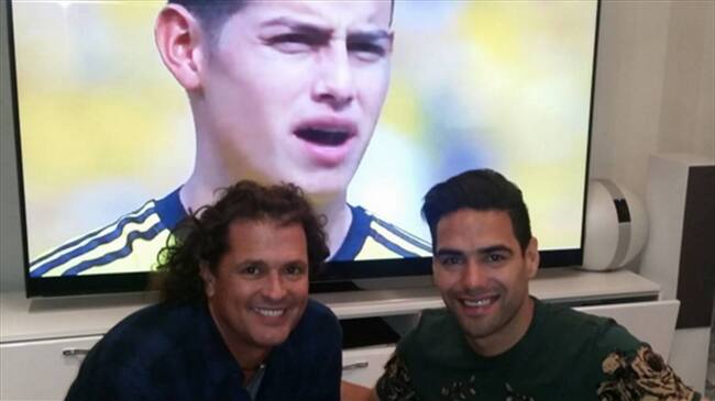 Carlos Vives y Radamel Falcao. Foto: https://www.facebook.com/carlosvivesoficial/