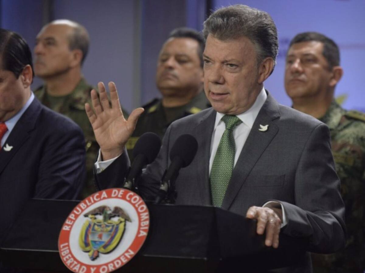 Podríamos volver a las masacres y actos terroristas del pasado si decimos no a la paz: Santos
