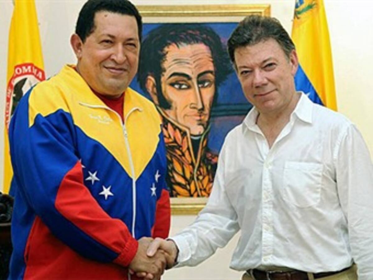 Chávez le pide a Santos un encuentro para analizar relaciones bilaterales