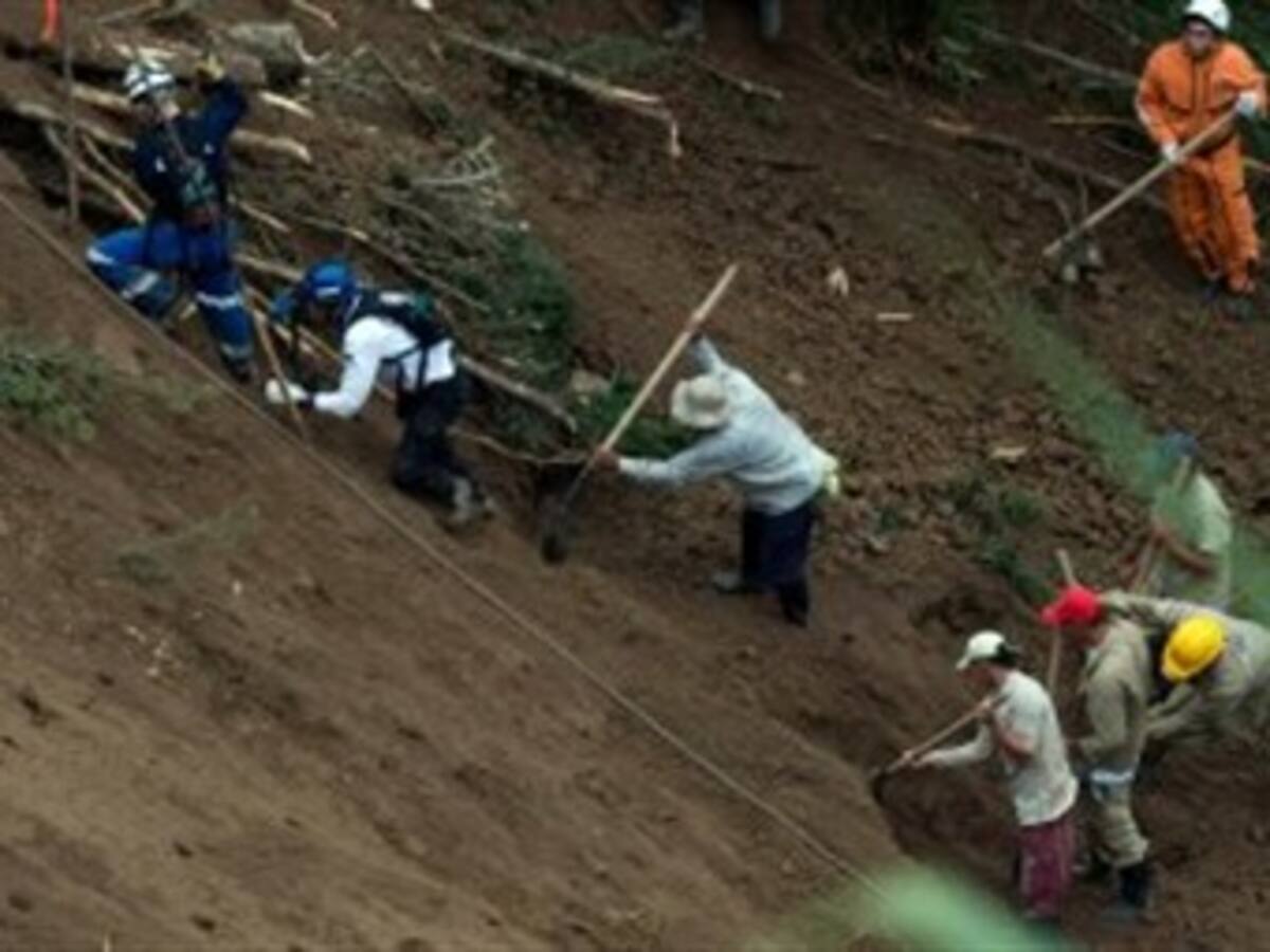 Gobernador de Nariño dice que hubo negligencia del alcalde en tragedia de La Cruz