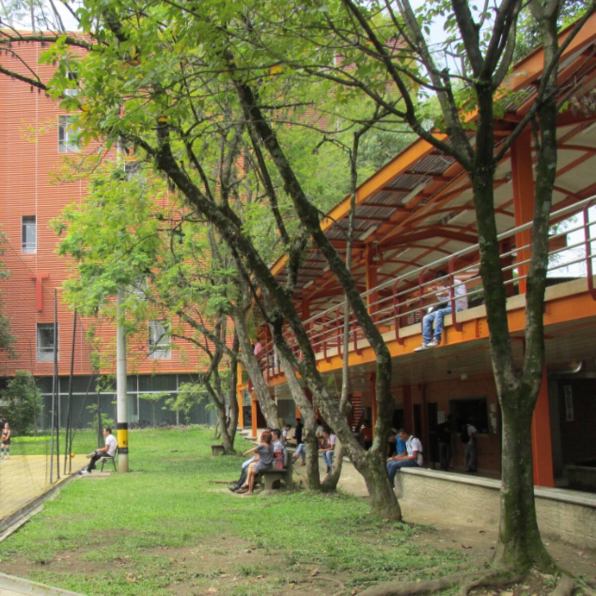 El Politécnico Jaime Isaza Cadavid suspendió sus clases por un caso de abuso sexual