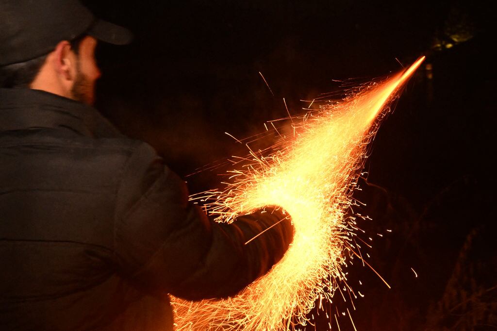 Imagen de referencia de uso de pólvora. Foto: Getty Images.