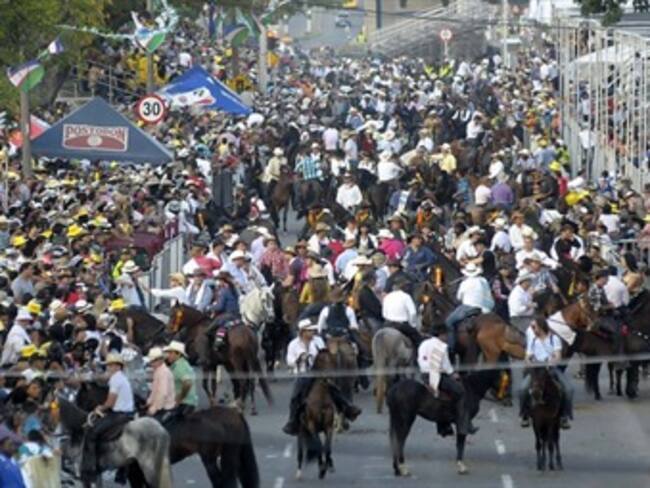 "Que se acabe la cabalgata de la feria” piden en Cali