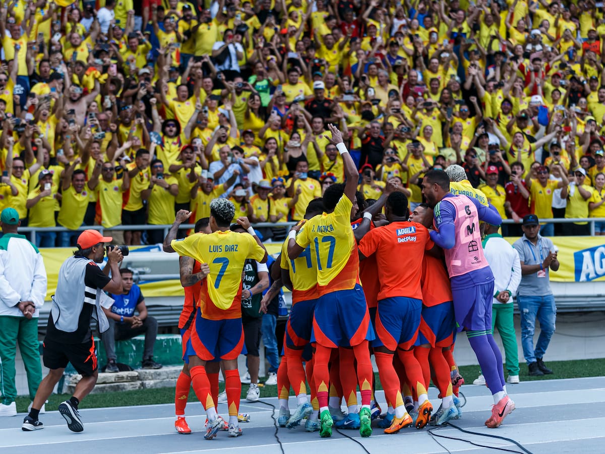 Dos colombianos, en el 11 ideal de las fechas 7 y 8 de las Eliminatorias Sudamericanas