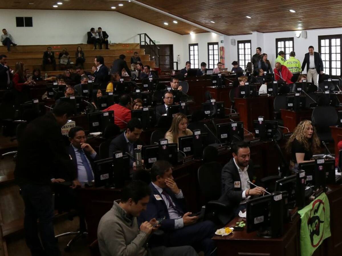Concejal cuestionan posible nombramiento en la Secretaria de Movilidad