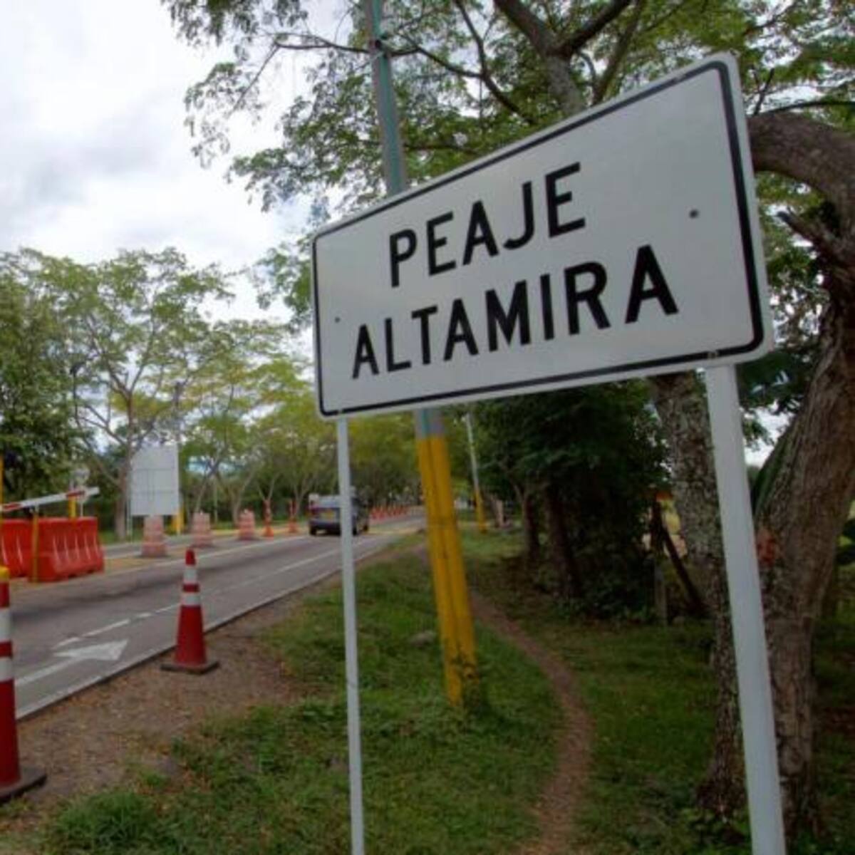 Indígenas del Huila rechazan construcción de peaje en el kilómetro 45
