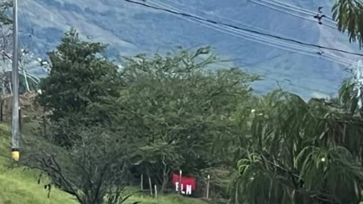 Tropas del ejército fueron hostigadas por el ELN en Valdivia; un menor de edad quedó herido