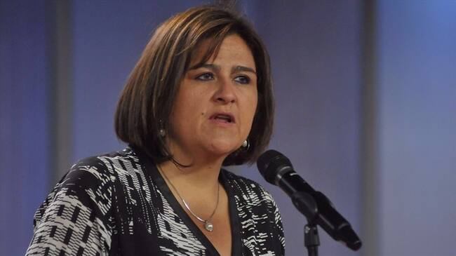María Lorena Gutiérrez destacó que en 2016 se hicieron ocho cierres, mientras que este año han sido 1.060. Foto: Colprensa