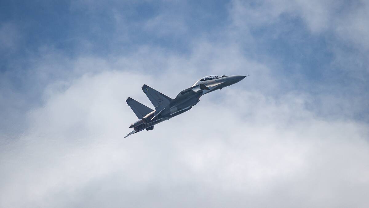 Venezuela: militar muere tras caer avión caza durante práctica
