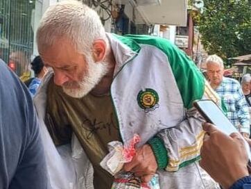 Habitante de calle que viajó de Medellín a Rionegro a entregar una billetera perdida