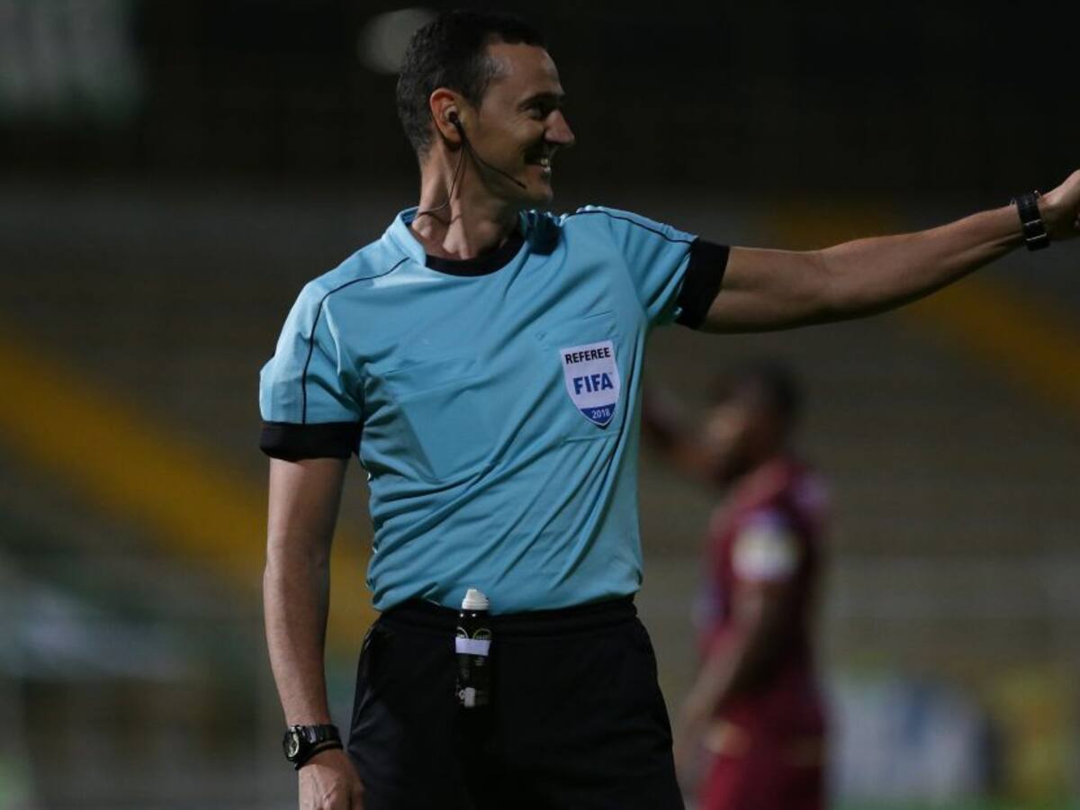 ¿Cuánto ganan los árbitros en Colombia por cada partido de Liga?