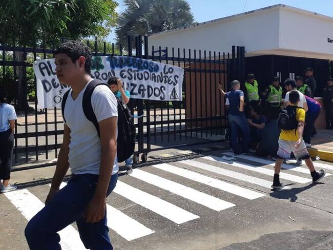 Protesta en regionales de la UIS por matrícula cero