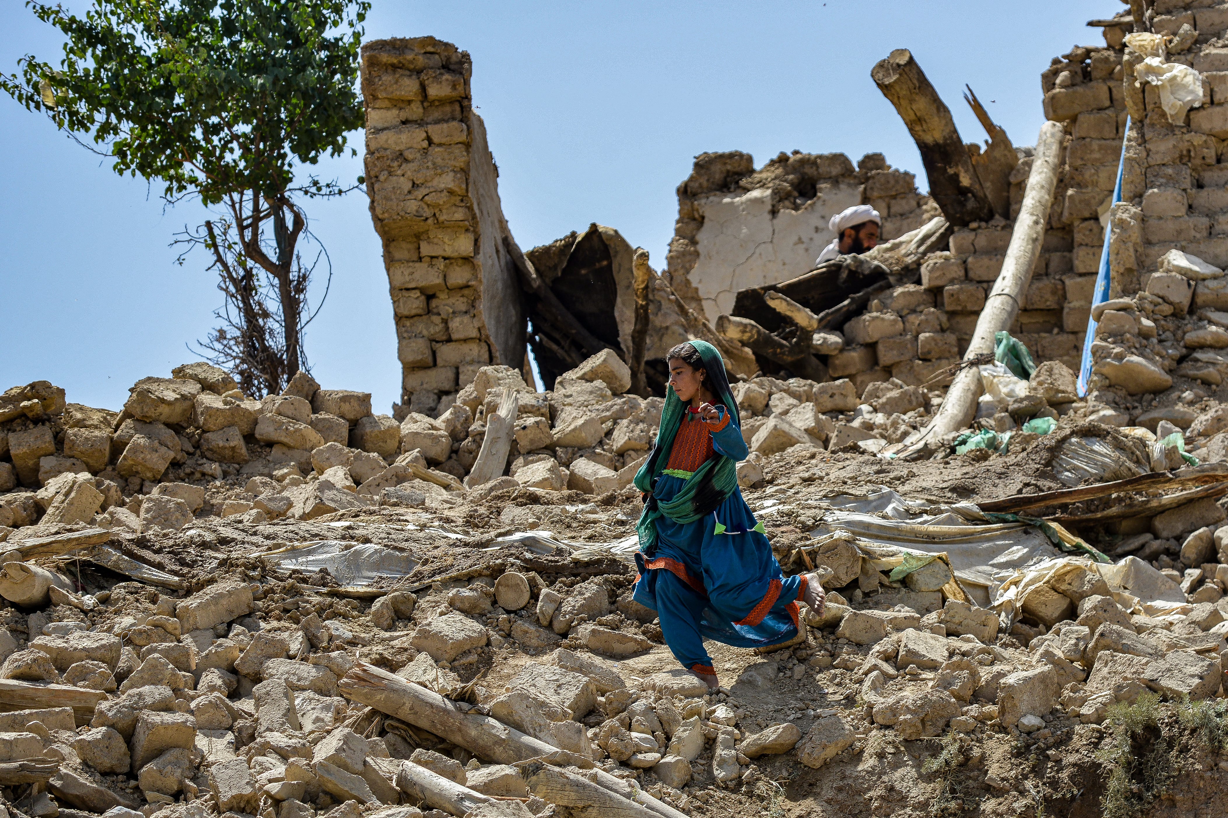 Daños en el distrito de Bermal en la provincia de Paktika tras un terremoto en Afganistán en 2022.
(Foto: AHMAD SAHEL ARMAN/AFP via Getty Images)