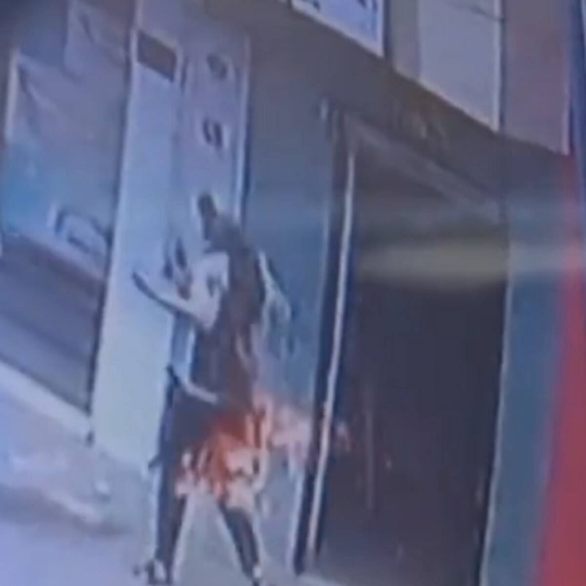 Delicado estado de salud de uno de los dos quemados en explosión en Bucaramanga