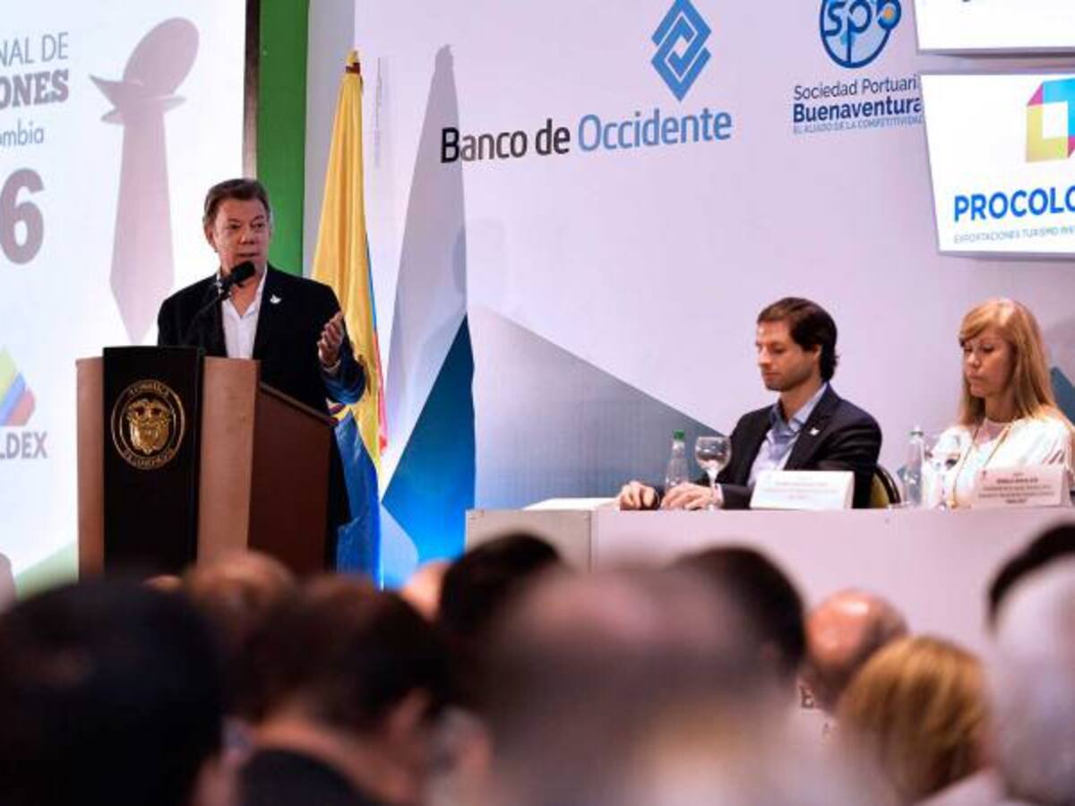 Santos pide al Banco de la República no subir más las tasas de interés
